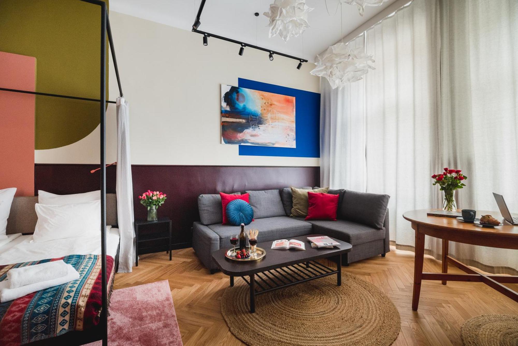 Апартаменты Quiet Luxury On Florianska Краков Экстерьер фото